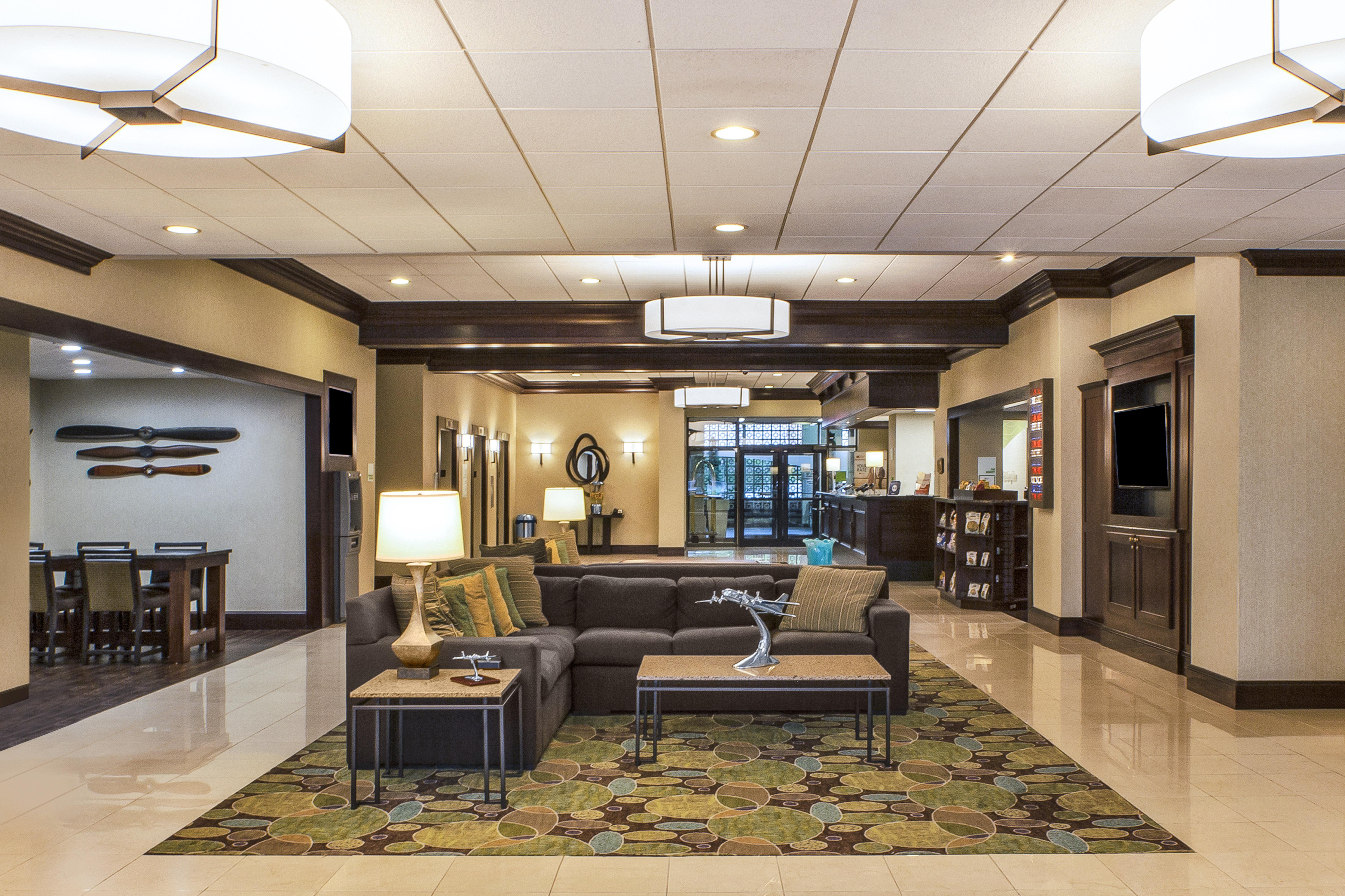 Holiday Inn National Airport/Crystal City, An Ihg Hotel Arlington Exterior photo